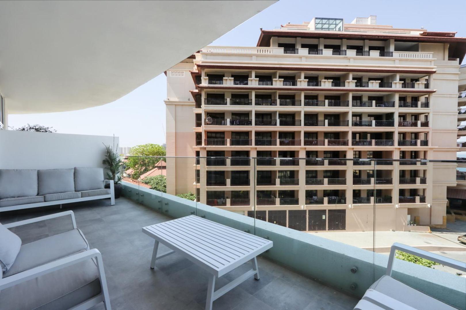 Apartment Livbnb-premium 1b With Burjalarab Views In Mina